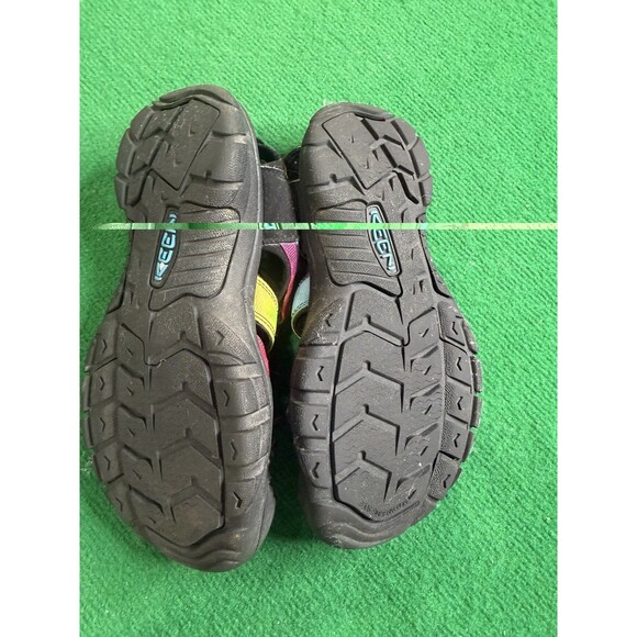 KEEN Women's Newport Retro H2 Size 9 Water Sandals Original Tie Dye Rainbow - Picture 4 of 4